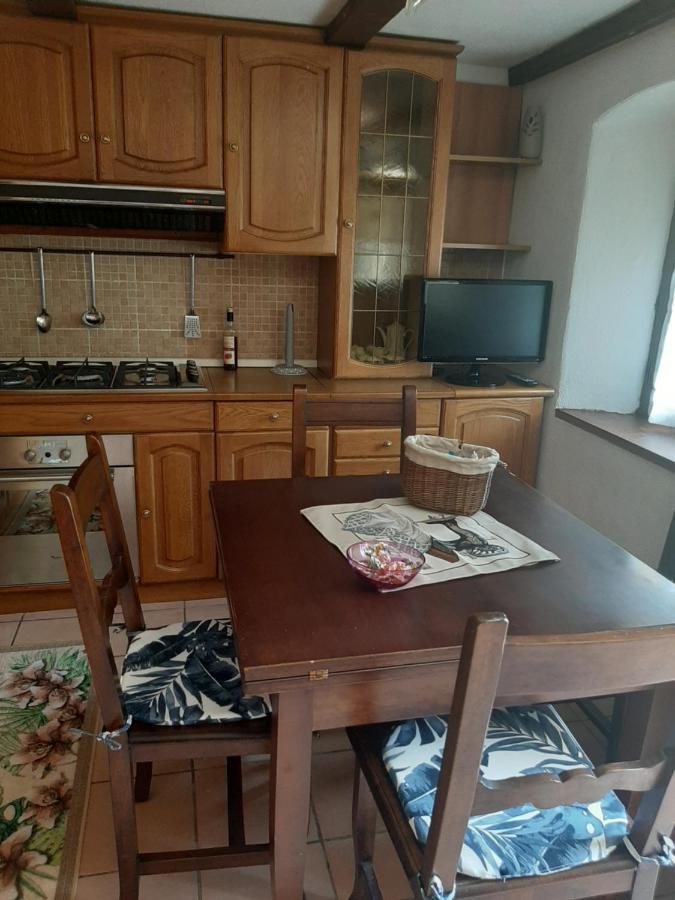 Casa Elena Apartment Nus Ngoại thất bức ảnh